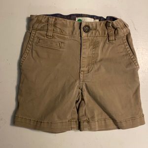 Mini Boden khaki shorts